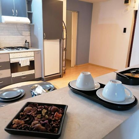 Ariana Apartment By EasyBukarest Kültér fotó