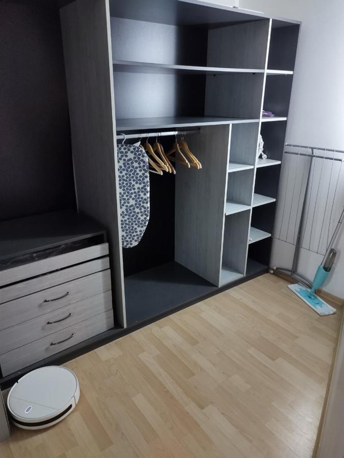 Ariana Apartment By EasyBukarest Kültér fotó